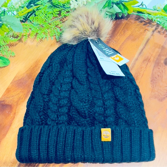 NWT Timberland Heavy Cable Knit PomPom Beanie with Fleece Lining in Black - Picture 1 of 6